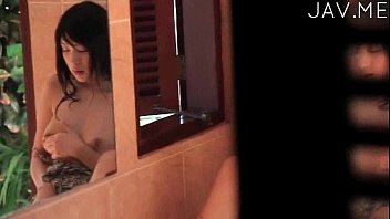【xvideos】黒髪美人な女の盗撮オナニー無料絶対エロ動画。